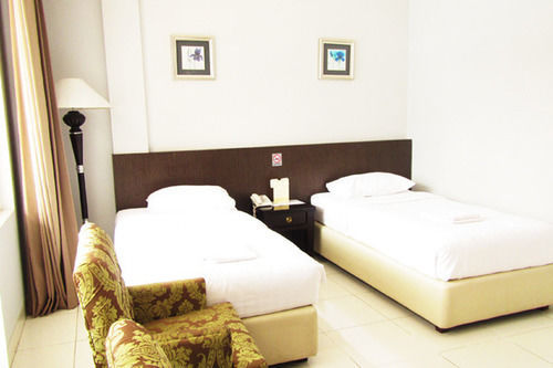 Sindha Hotel 2*